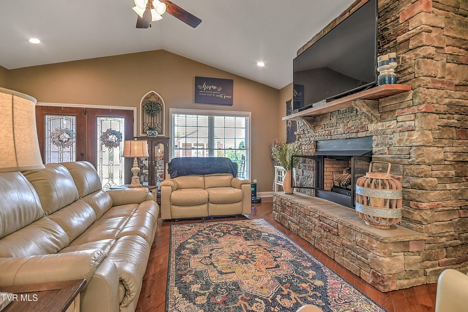 Photo #6: 1790 Seaver Road