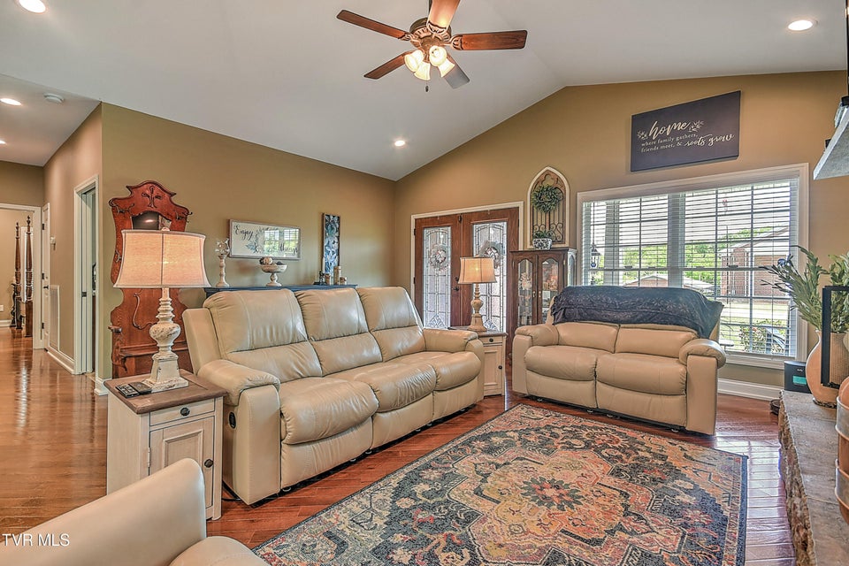 Photo #7: 1790 Seaver Road