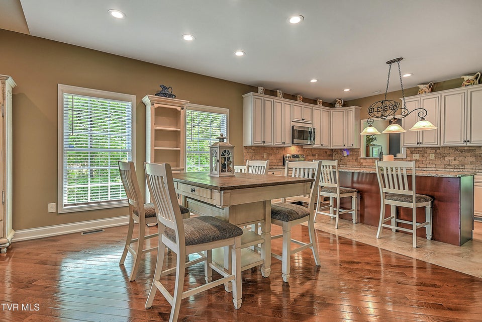 Photo #14: 1790 Seaver Road