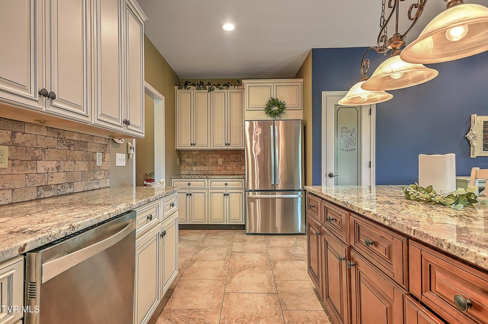 Photo #19: 1790 Seaver Road