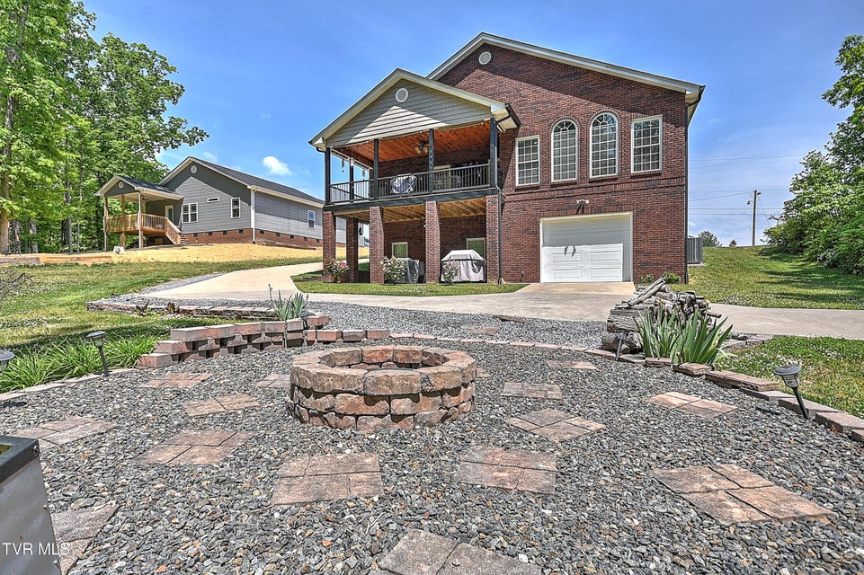 Photo #53: 1790 Seaver Road