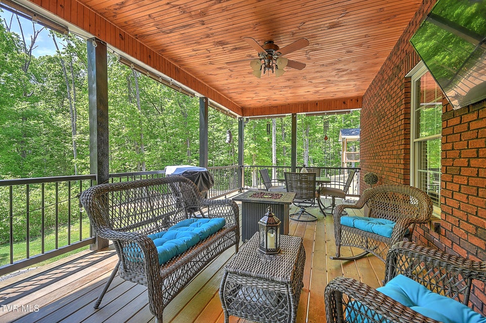 Photo #44: 1790 Seaver Road
