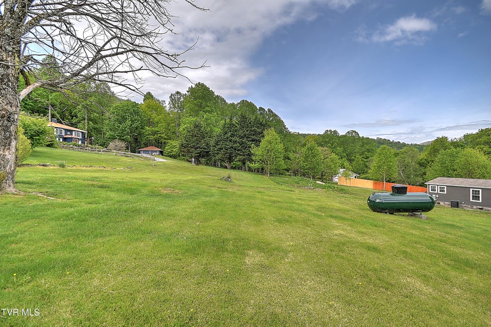 Photo #5: 602 Heaton Creek Road