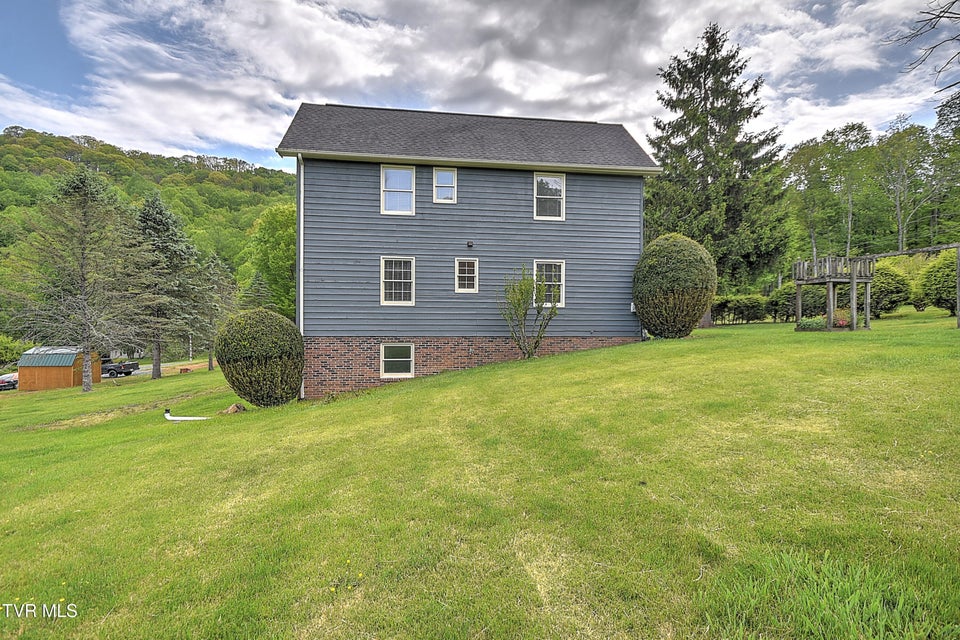 Photo #8: 602 Heaton Creek Road