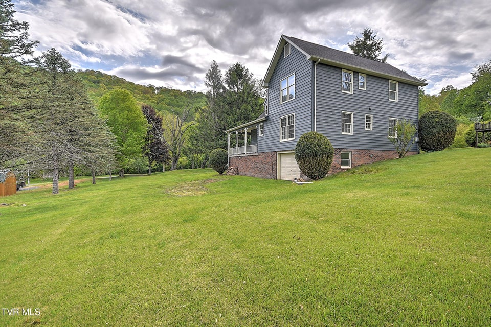 Photo #9: 602 Heaton Creek Road