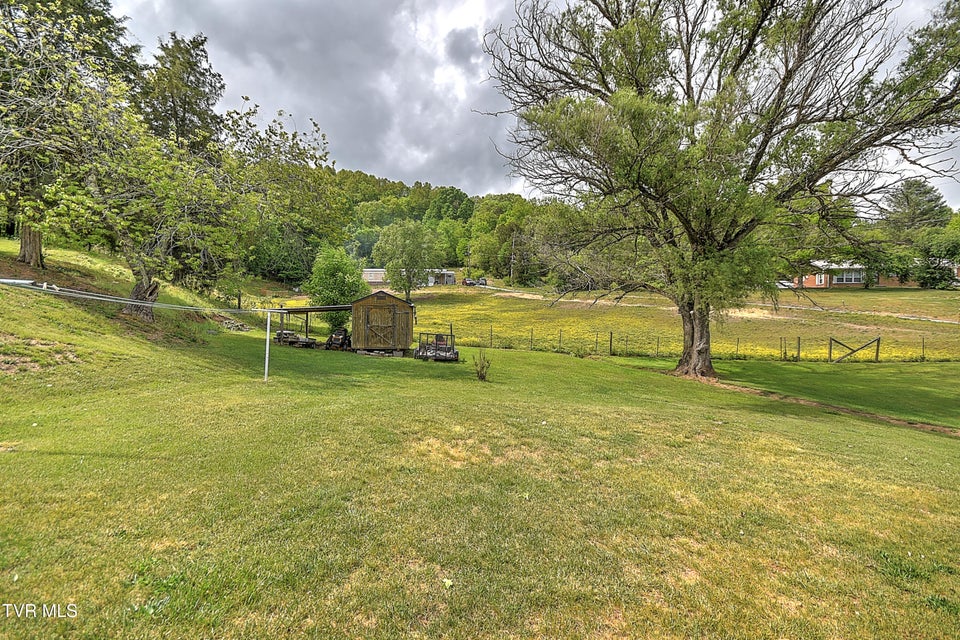 Photo #25: 5950 Lone Star Road