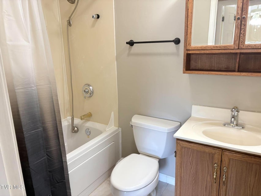 Photo #14: 134 Briarwood Drive