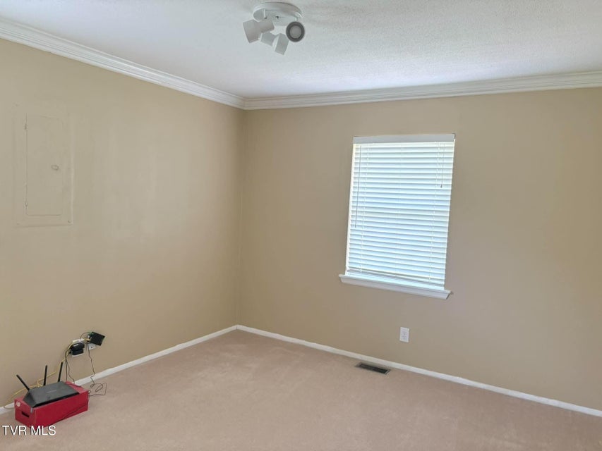 Photo #11: 134 Briarwood Drive