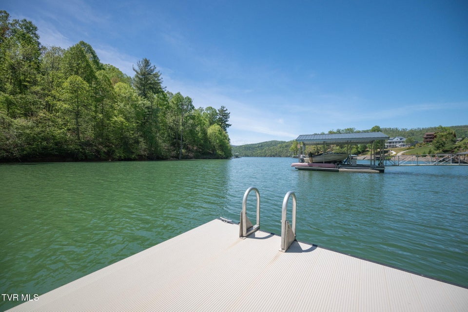 Photo #37: 237 Candlewood Lane