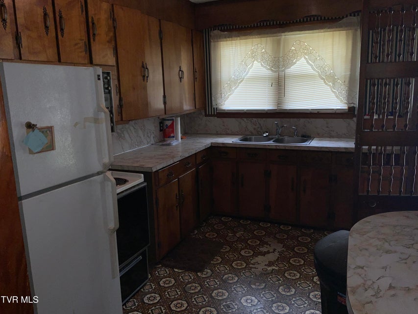 Photo #27: 1300 Holston Drive