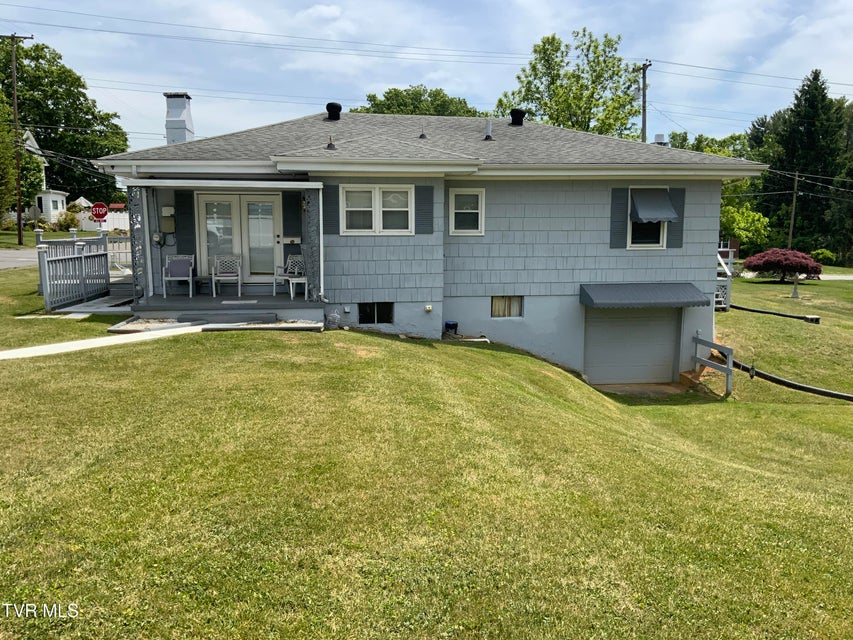 Photo #5: 1300 Holston Drive