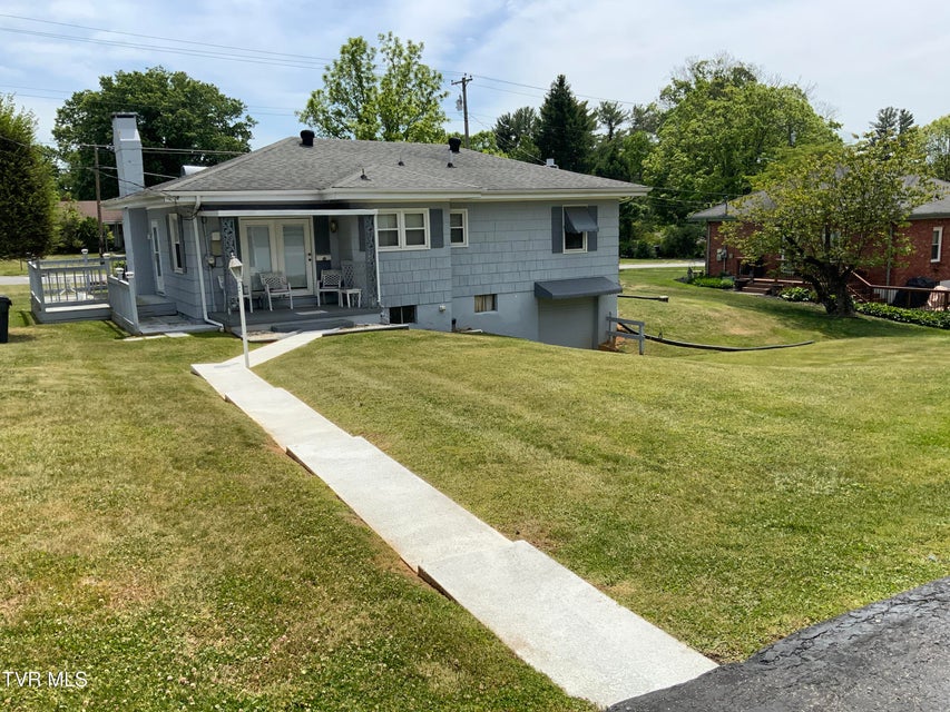 Photo #6: 1300 Holston Drive