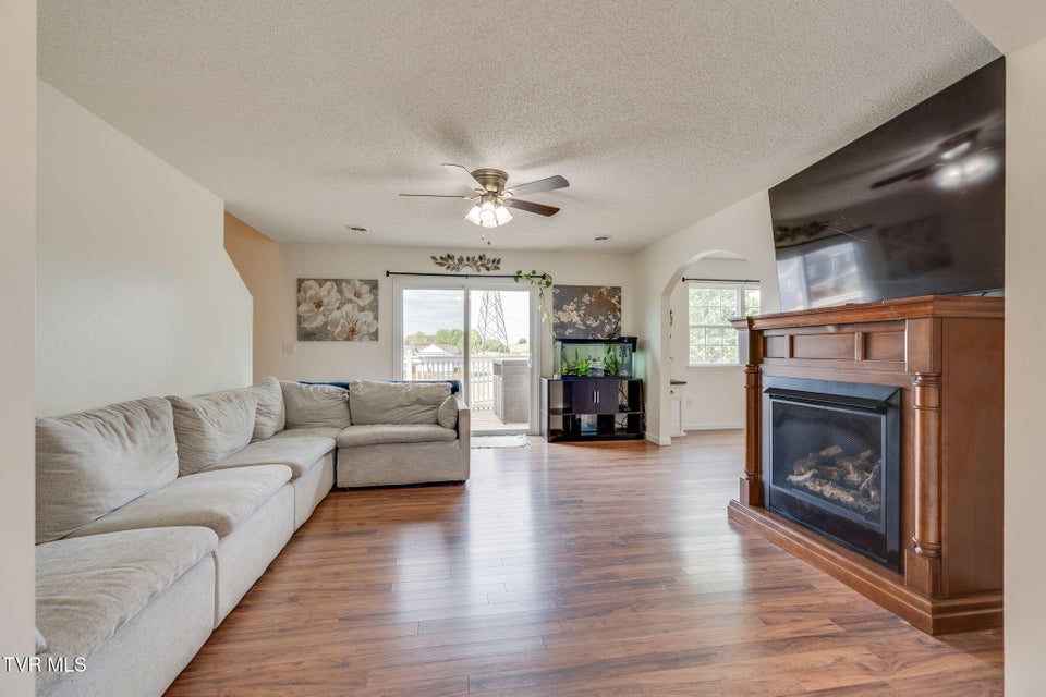 Photo #5: 2201 Fox Meadows Circle