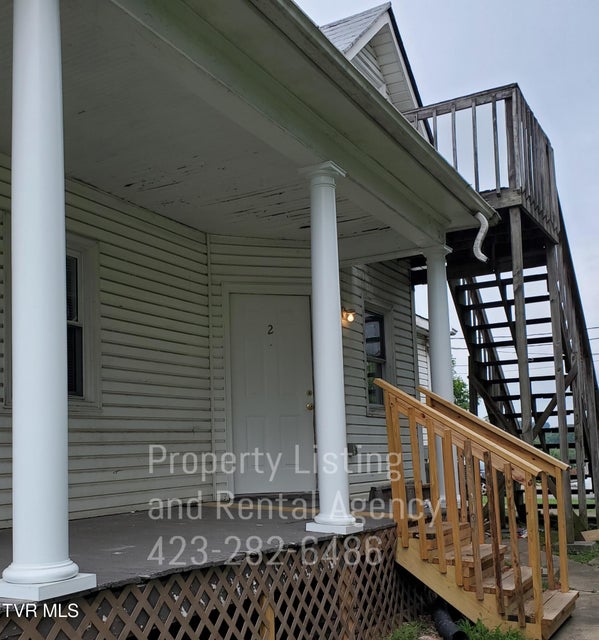 Photo #4: 510 Lamont Street
