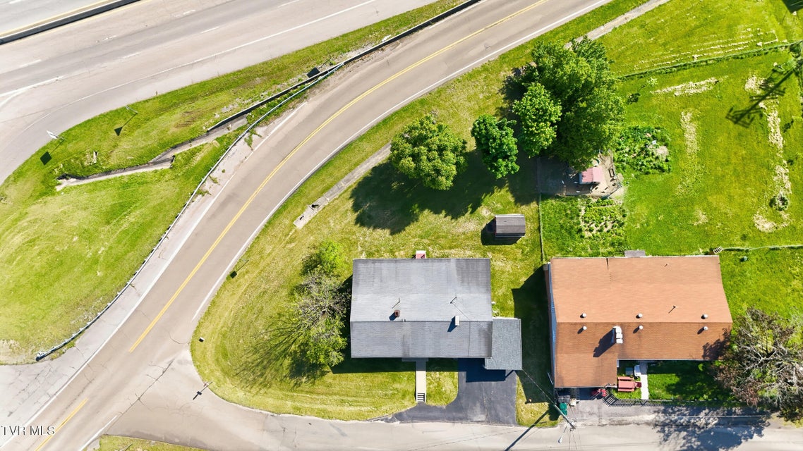 Photo #14: 105 Western Hills Avenue