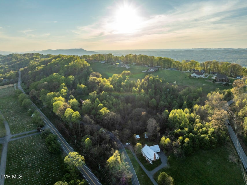 Photo #8: 6240 Chestnut Ridge Road