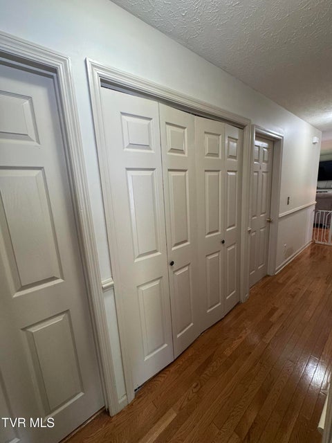 Photo #15: 727 Fleetwood Avenue