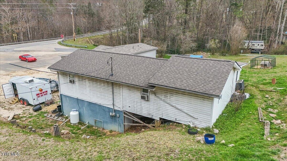 Photo #25: 3306 U.S. 321 