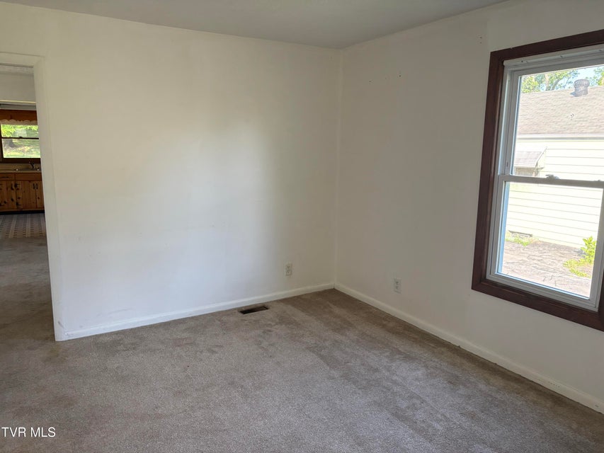 Photo #7: 569 Vance Street