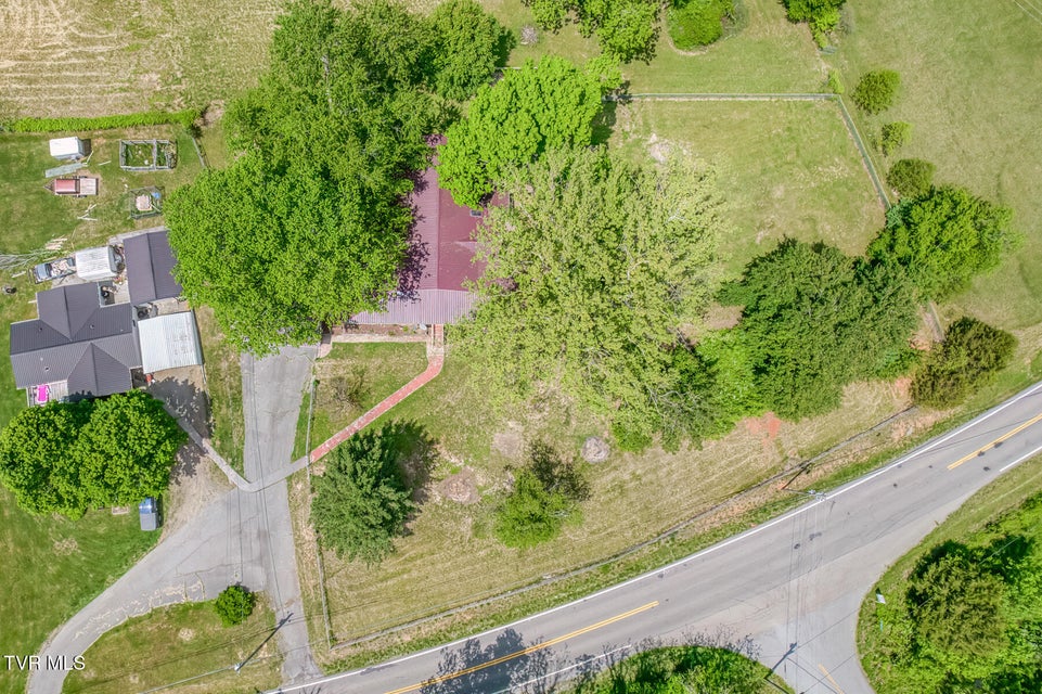 Photo #6: 16905 Kingsport Highway