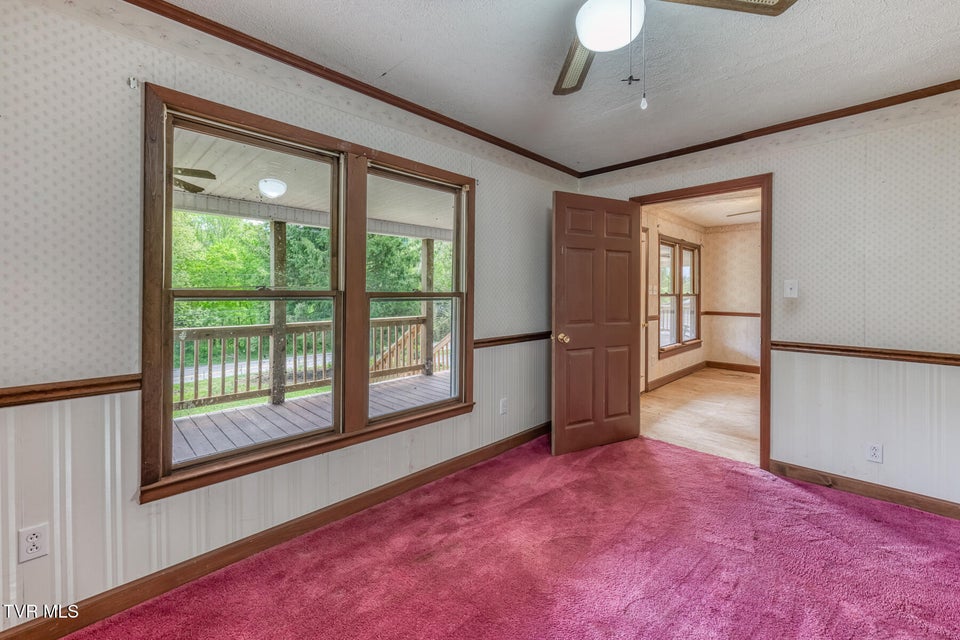 Photo #22: 16905 Kingsport Highway