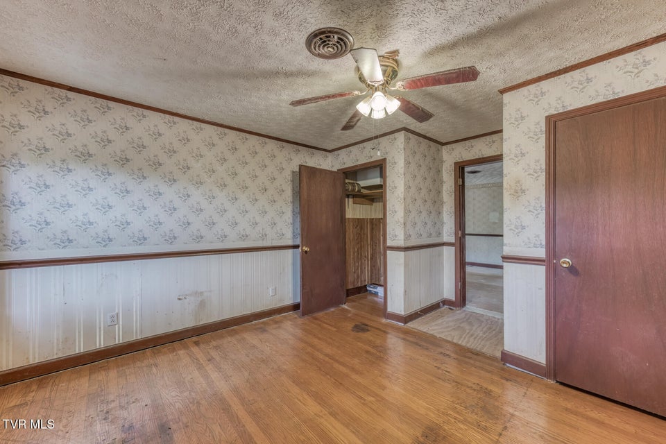 Photo #24: 16905 Kingsport Highway