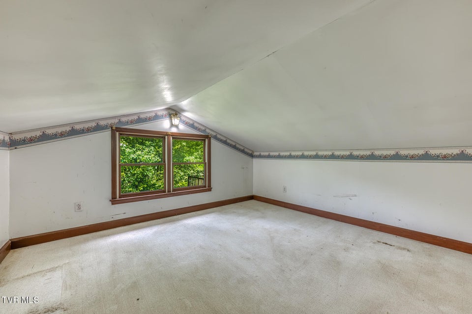 Photo #47: 16905 Kingsport Highway