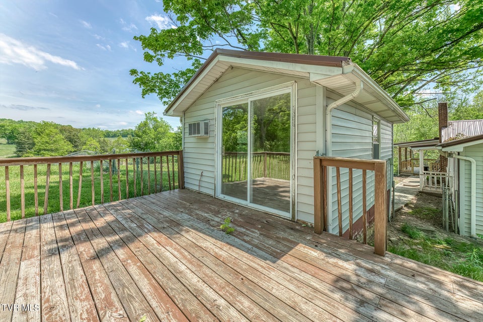 Photo #54: 16905 Kingsport Highway