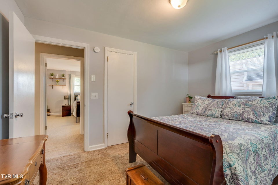 Photo #19: 2229 Cypress Street
