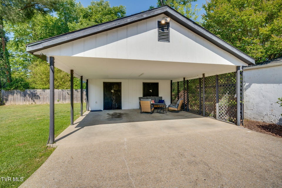 Photo #30: 2229 Cypress Street