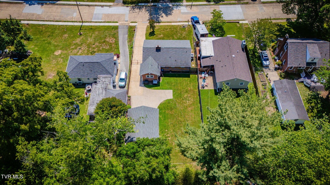 Photo #34: 2229 Cypress Street