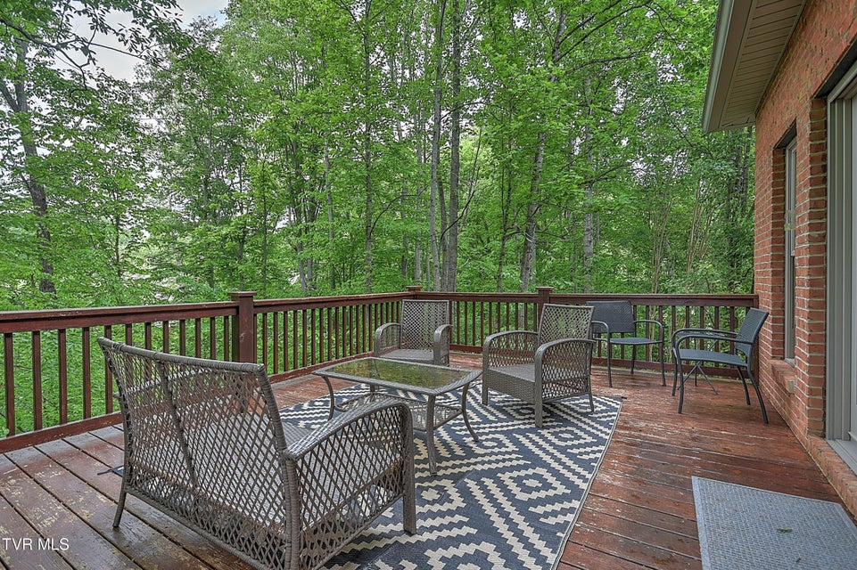 Photo #61: 421 Arrowhead Drive