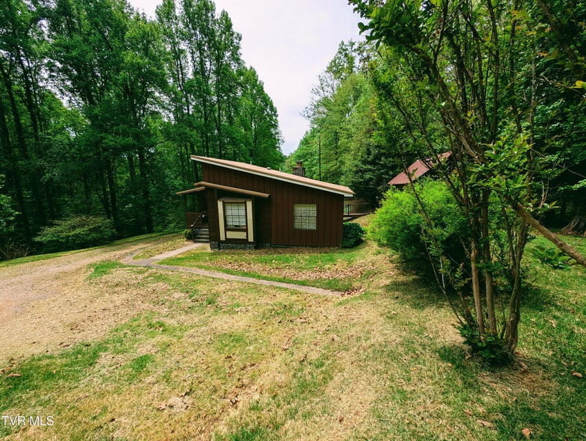 Photo #16: 380 Hospital Drive