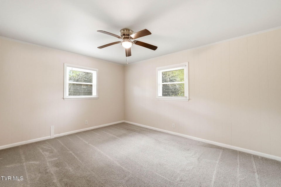 Photo #10: 808 Chippendale Road