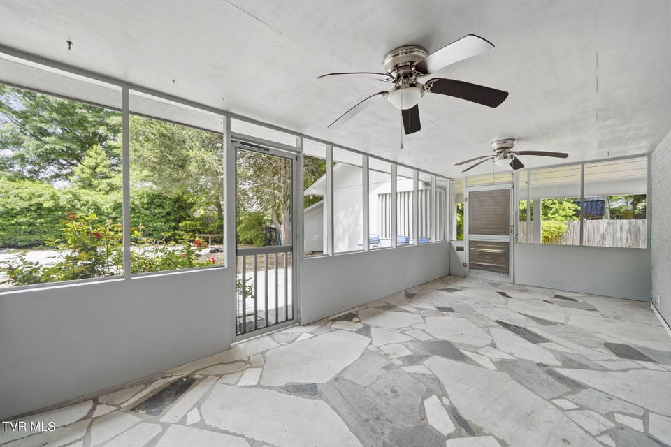 Photo #28: 808 Chippendale Road