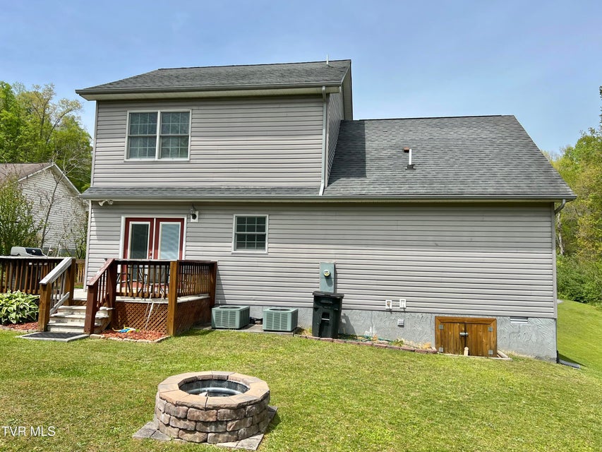 Photo #6: 449 Mulberry Lane