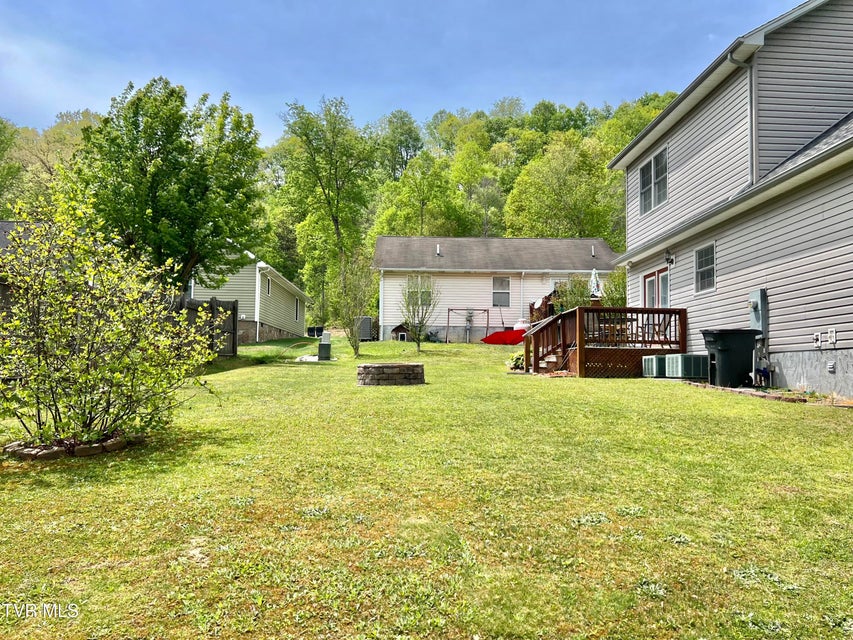 Photo #8: 449 Mulberry Lane