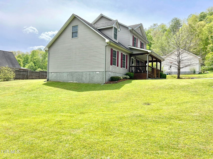 Photo #11: 449 Mulberry Lane