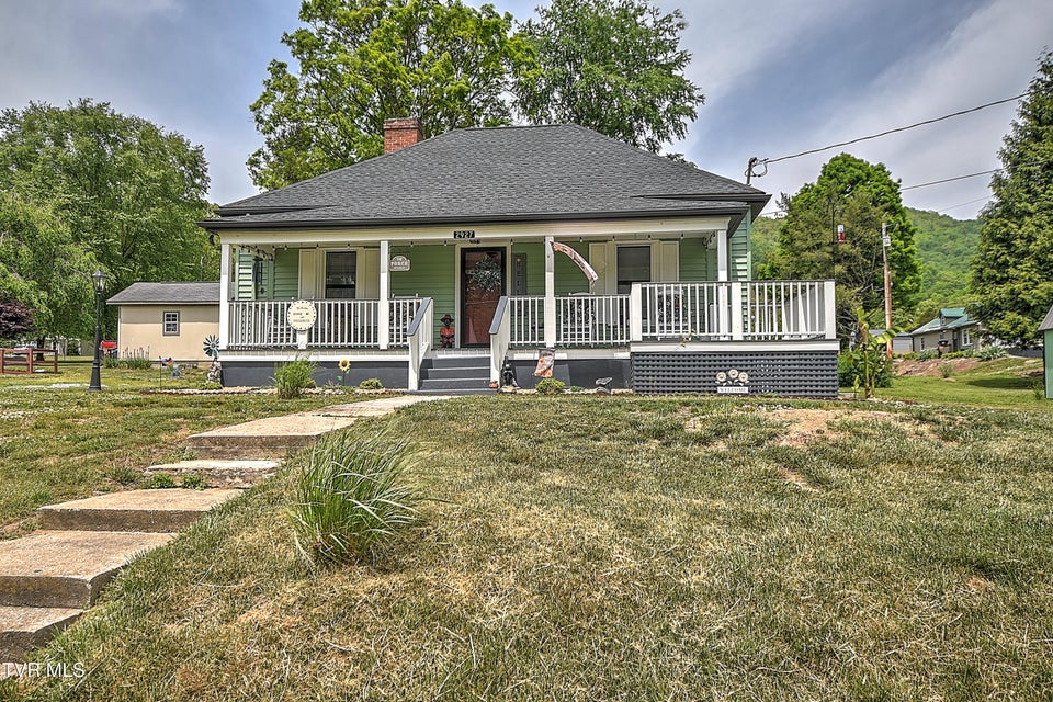 Photo #8: 2927 Hilton Road