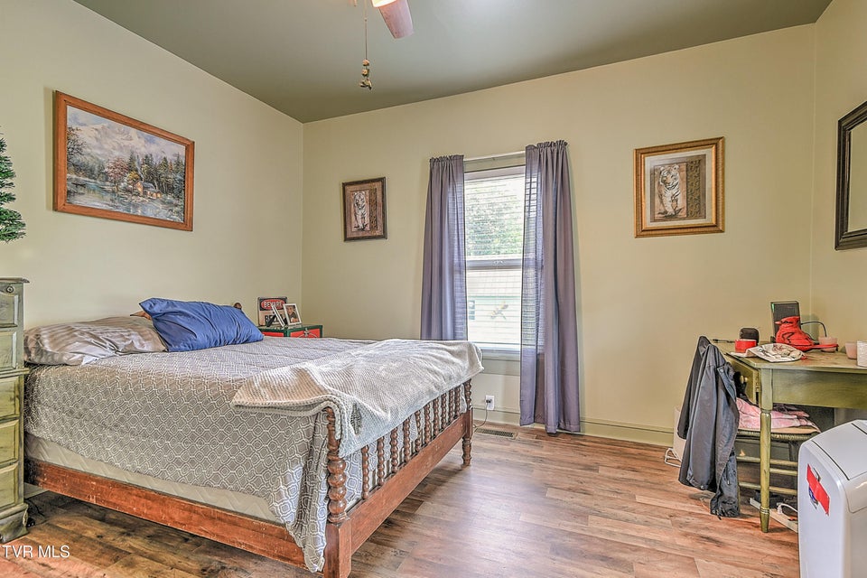 Photo #14: 2927 Hilton Road