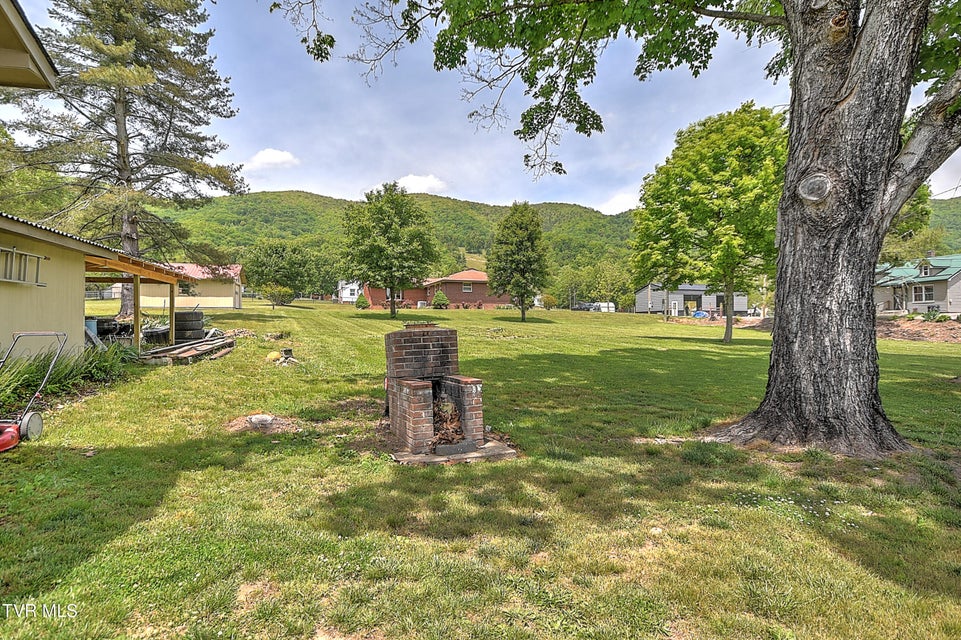 Photo #31: 2927 Hilton Road