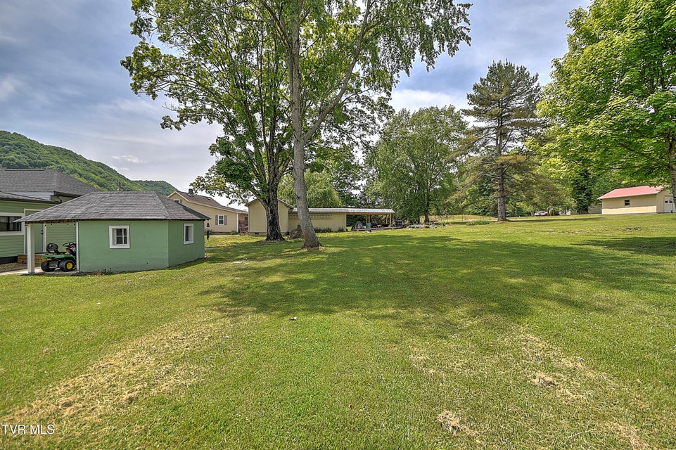 Photo #37: 2927 Hilton Road
