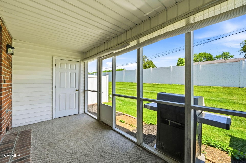 Photo #10: 505 Hickory Road