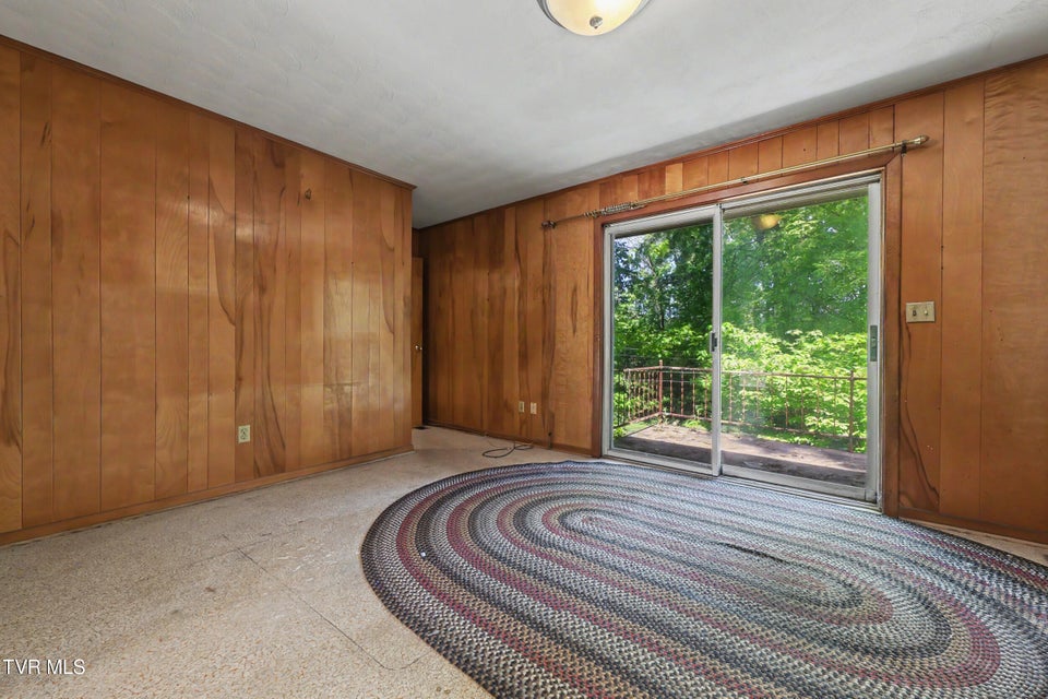 Photo #14: 1811 Moore Avenue