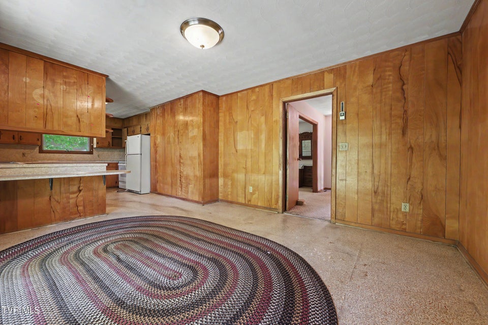 Photo #15: 1811 Moore Avenue