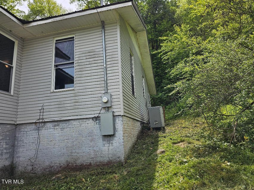 Photo #26: 2104 Exeter Road