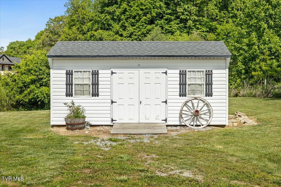 Photo #77: 563 Mayberry Road