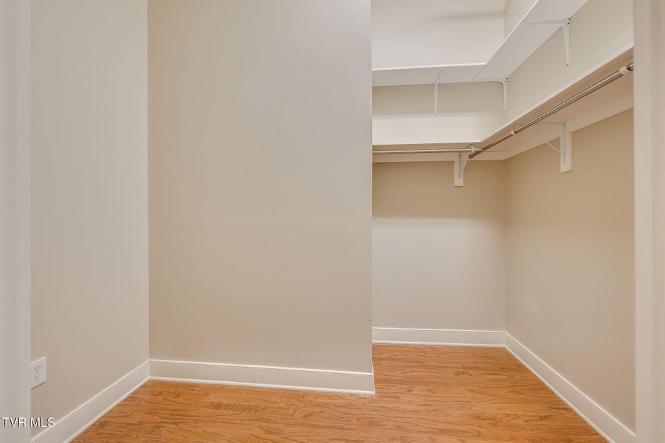 Photo #21: 116 Tipton Street