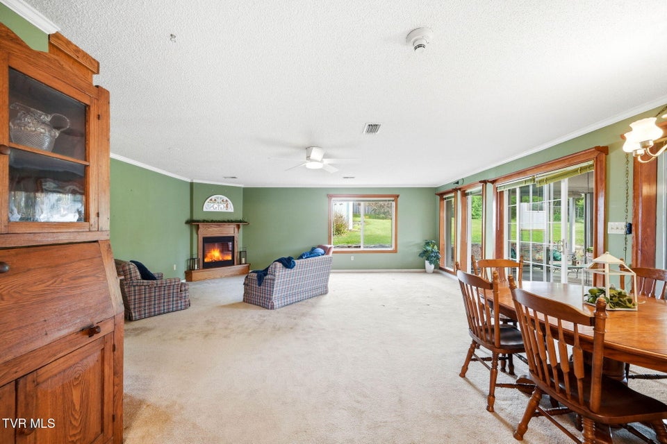 Photo #22: 608 Southview Drive