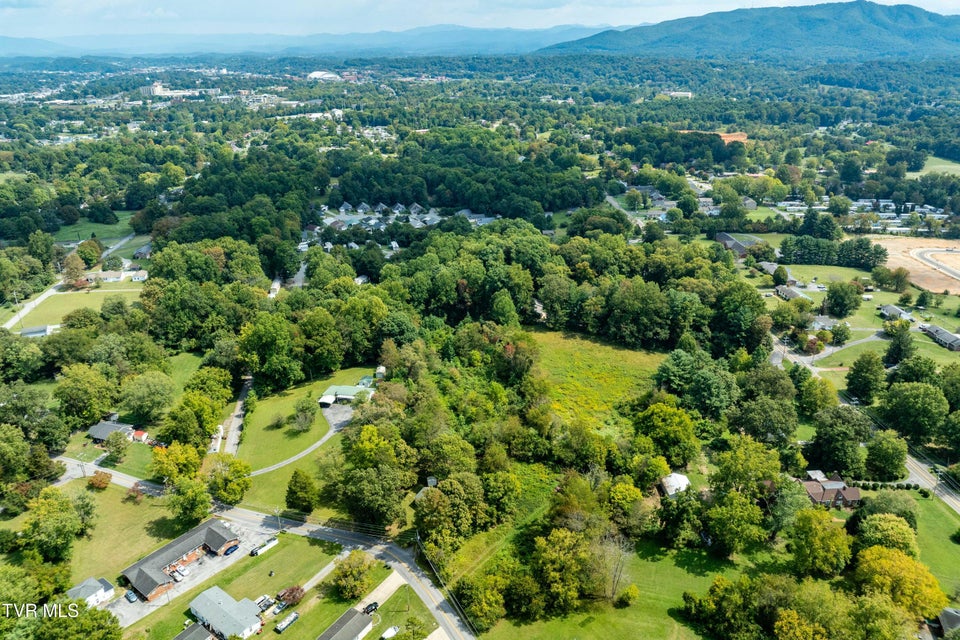 Photo #4: Tbd Mayfield Drive